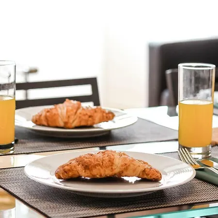 Joivy Elegant 2br Nearby Tram 28e Stop - Portas Sol * Lisboa