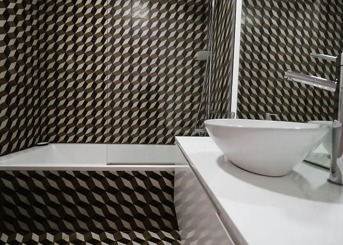 Guestready - Chic Flat Near Cathedral * 리스본